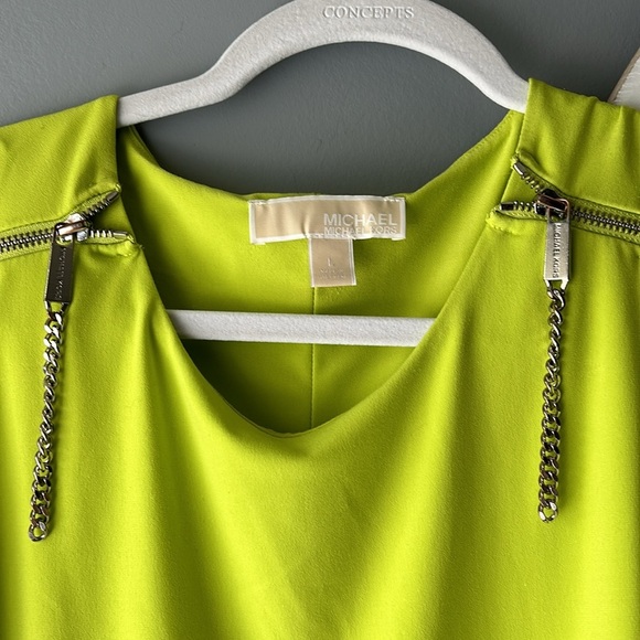[L] Host Pick- Michael Kors Large Sleeveless Top - Picture 2 of 6